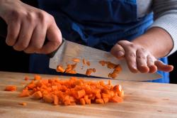 The image for KNIFE SKILLS 101